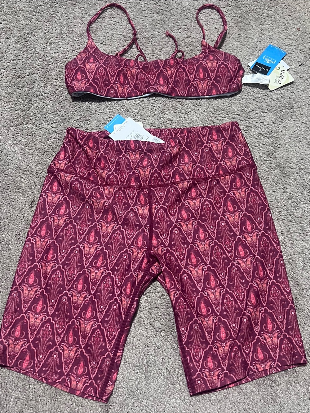 NWT -M - Burgundy Paisley Active/Swim Set - reversible bikini top